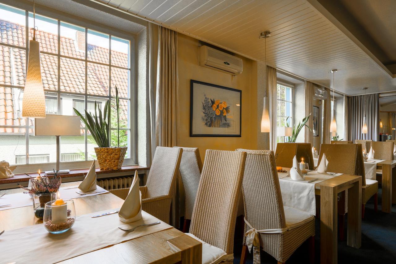 Hotel Schewe Lohne  Ngoại thất bức ảnh